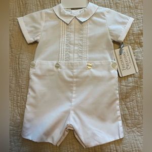 NWT Feltman Brothers Pleated Bobby Suit 3 Month Old